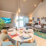 Appartement Premium Penthouse Lopiloft, Am Alten Deich 12 5 *