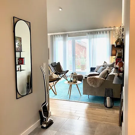 Apartment Premium Penthouse Lopiloft, Am Alten Deich 12 5 *